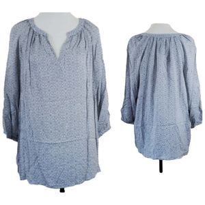 Plus size three quarter sleeve geometric print blouse Women's plus size 1X NWT